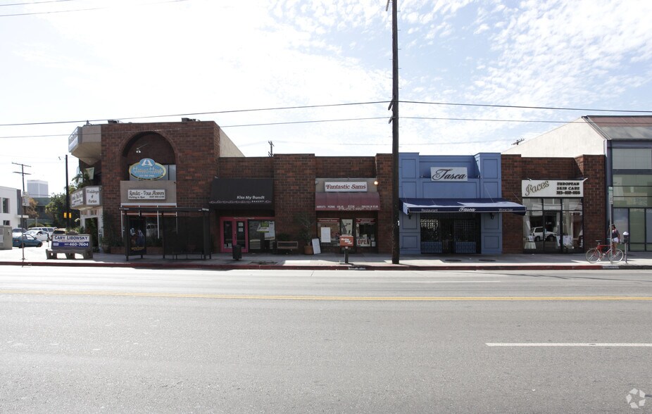 More Photos Of 8108 W 3rd St, Los Angeles Freestanding For Lease