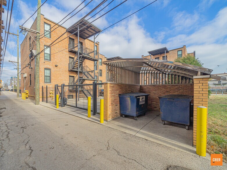 More Photos Of 4400 S Calumet Ave, Chicago Apartments For Sale