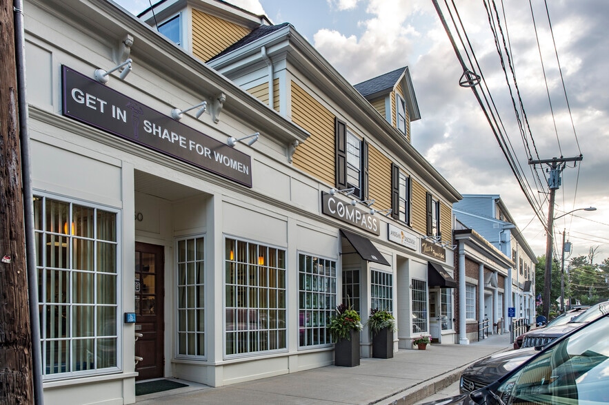 More Photos Of 450-456 Boston Post Rd, Weston Storefront Retail Office For Lease