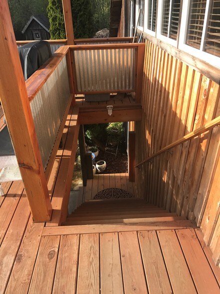 More Photos Of 18527 Beall Rd SW, Vashon Trailer Camper Park For Sale