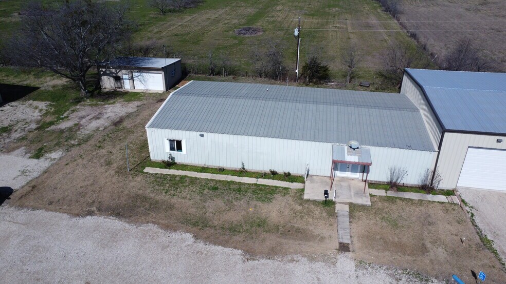More Photos Of 4632 CR 617, Alvarado Industrial For Lease