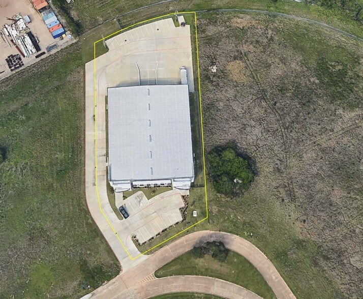 More Photos Of 21110 N Summitry Cir, Katy Warehouse For Lease