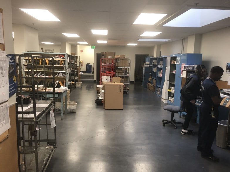 More Photos Of 329 Primrose Rd, Burlingame General Retail For Sale