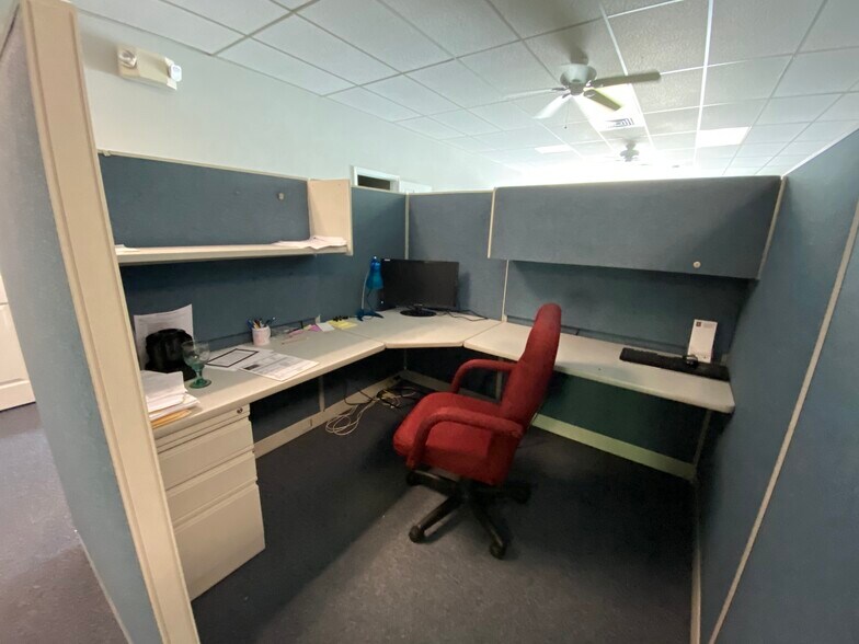 More Photos Of 1193 Hooksett Rd, Hooksett Medical For Lease