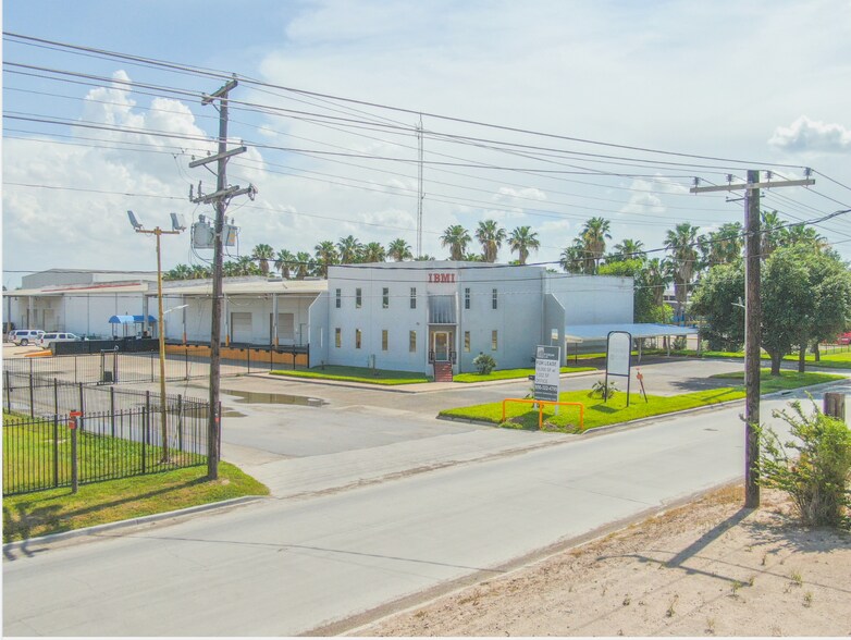 More Photos Of 1120 Produce Rd, Hidalgo Warehouse For Lease