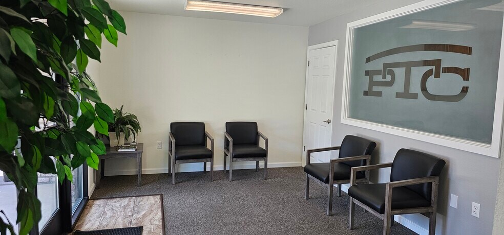 More Photos Of 1425 Butte House Rd, Yuba City Office For Lease