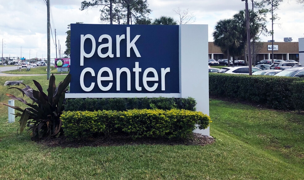More Photos Of 2430-2492 Sand Lake Rd, Orlando Flex For Lease