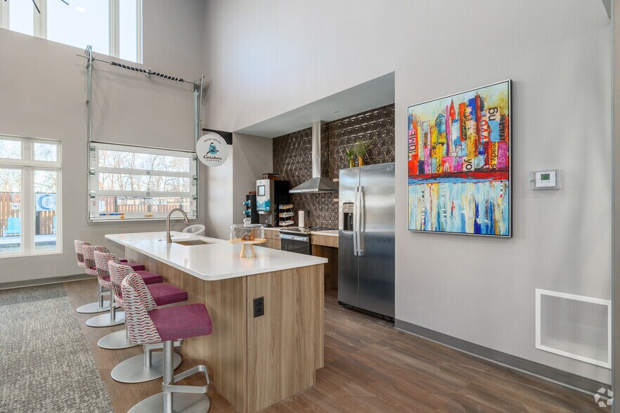 More Photos Of 2620 W Sunshine St, Springfield Apartments For Lease