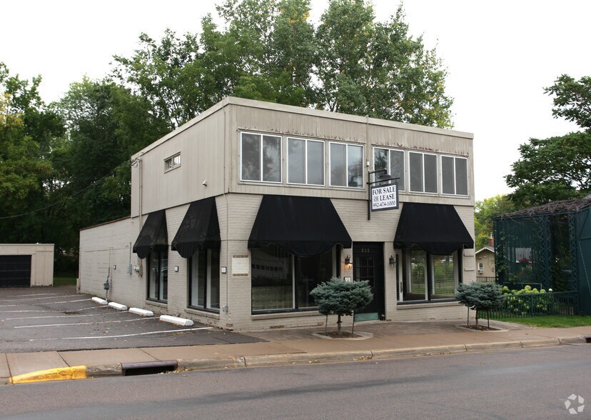 More Photos Of 222 Minnetonka Ave S, Wayzata Storefront Retail Office For Sale