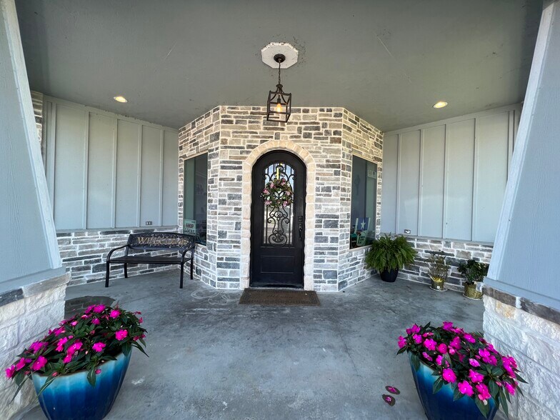 More Photos Of 11906 FM 1960, Huffman General Retail For Sale