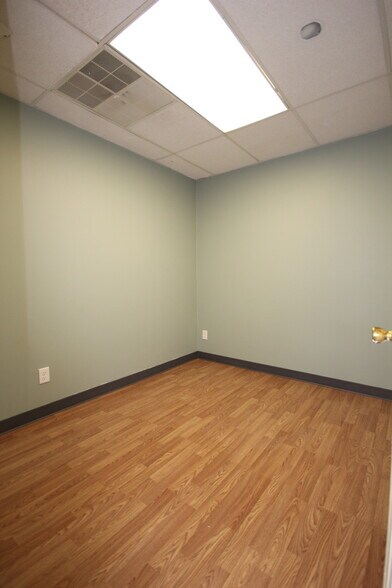 More Photos Of 1823 N Main St, Dayton Daycare Center For Sale