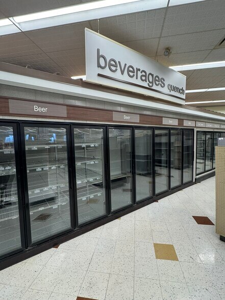 More Photos Of 1664 W Grand River Ave, Okemos Freestanding For Lease