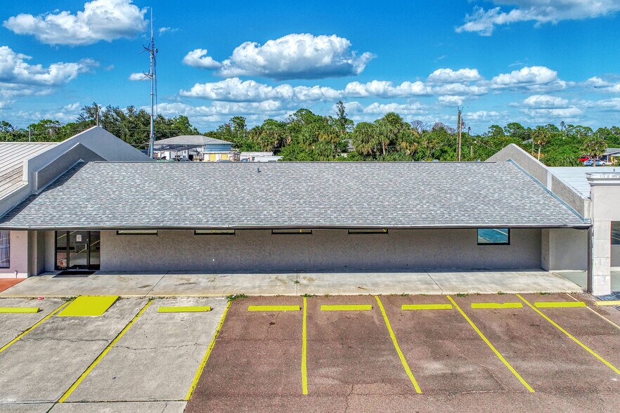 More Photos Of 12749 Tamiami Trl S, North Port Medical For Sale