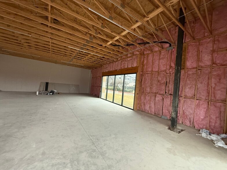 More Photos Of 1000 Audelia Rd, Richardson Loft Creative Space For Lease