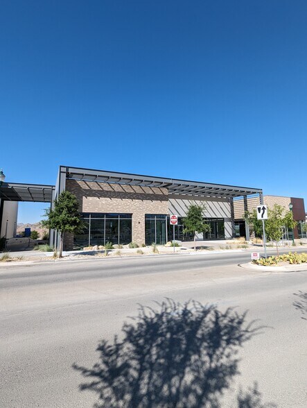 More Photos Of 344 Vin Rambla dr, El Paso Restaurant For Lease