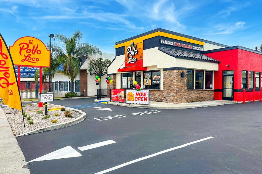 More Photos Of 1519 W Chapman Ave, Orange Fast Food For Sale