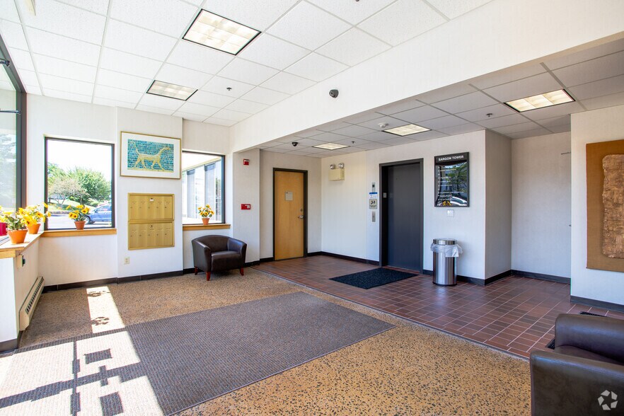 More Photos Of 955 Horsham Rd, Horsham Township Office For Lease