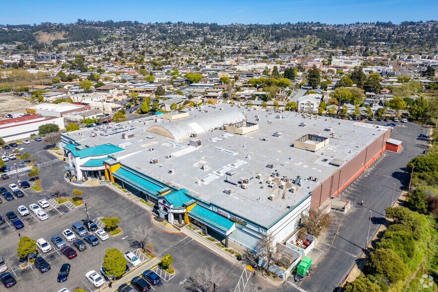 More Photos Of 3288 Pierce St, Richmond Unknown For Lease