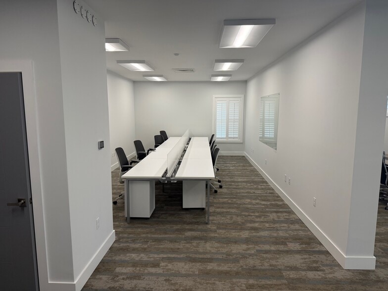 More Photos Of 225 SW 7th Ter, Gainesville Office For Lease