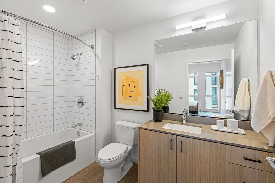 More Photos Of 17620 NE 69th Ct, Redmond Apartments For Lease