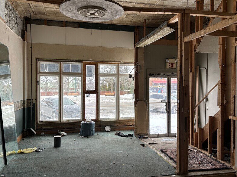 More Photos Of 430 Broadway, Lorain Storefront Retail Residential For Sale