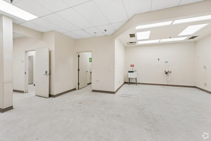 More Photos Of 949-955 Yonkers Ave, Yonkers Medical For Lease