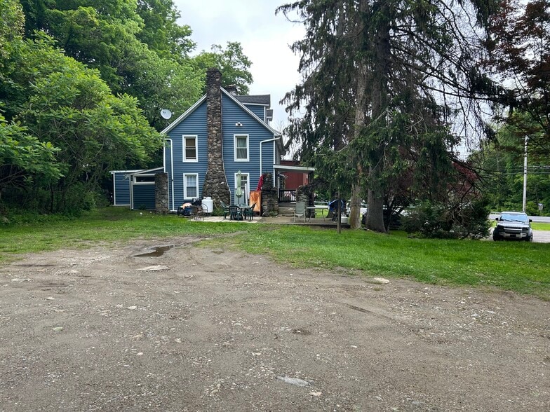 More Photos Of 539-541 Route 52, Kent Lakes Hotel For Sale