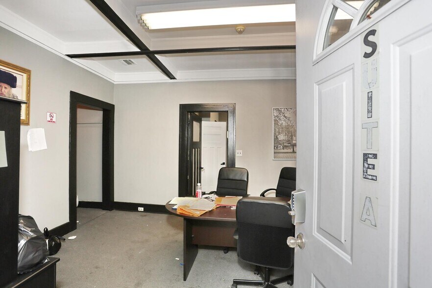 More Photos Of 22 S Madison Ave, Spring Valley Office For Sale