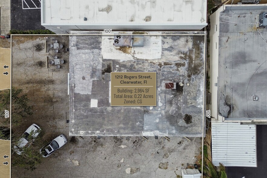 More Photos Of 1212 Rogers St, Clearwater Bar For Sale