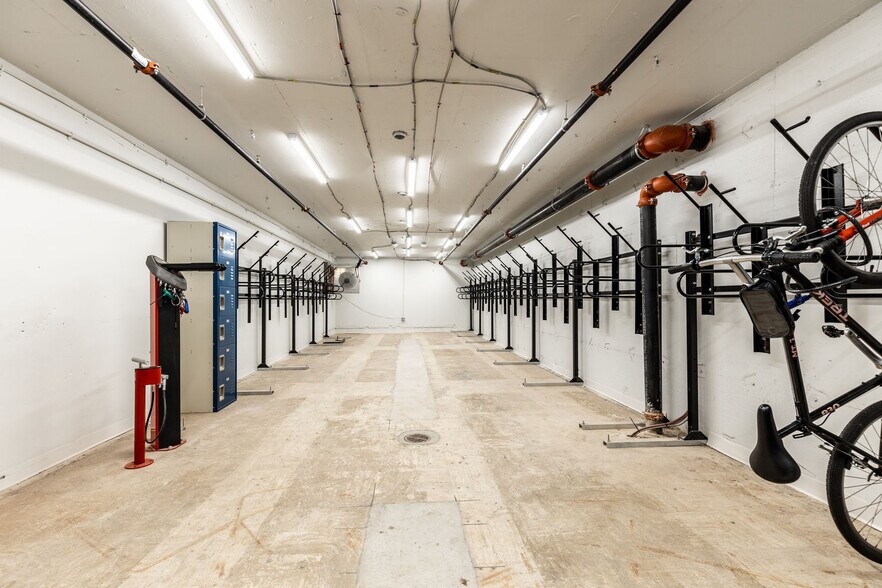 More Photos Of 316 4th Ave, Pittsburgh Apartments For Lease