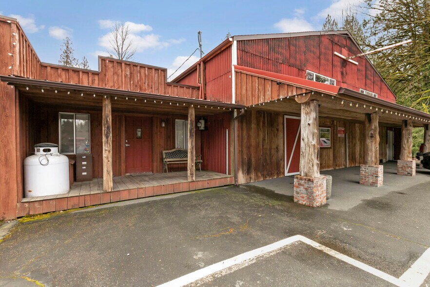 More Photos Of 3530 NE Old Belfair Hwy, Belfair Convenience Store For Sale