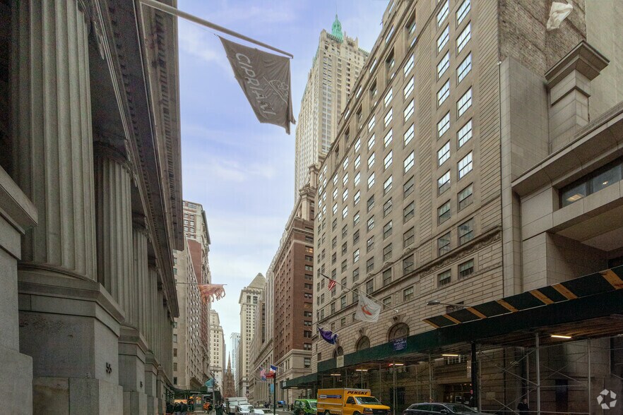 More Photos Of 40 Wall St, New York Office For Lease