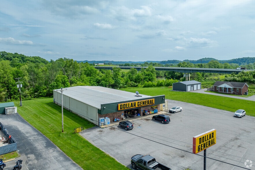 Primary Photo Of 139 Keen St, Burkesville Freestanding For Sale