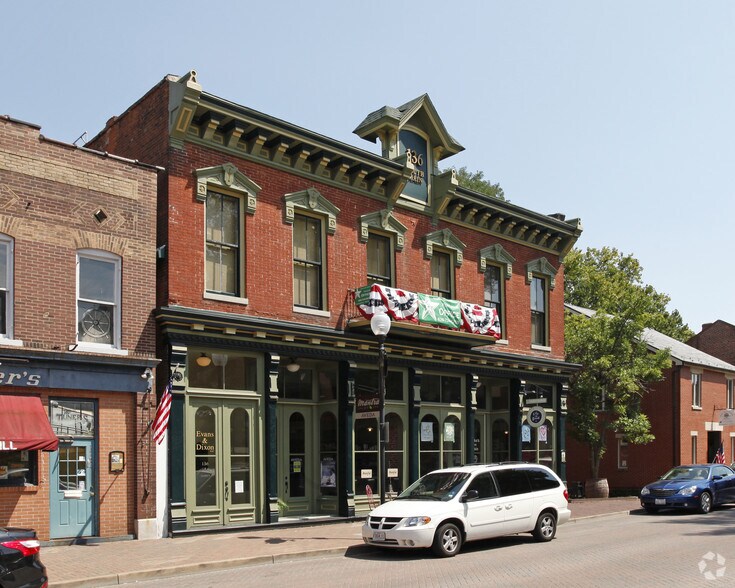 More Photos Of 136 S Main St, Saint Charles Storefront Retail Office For Lease