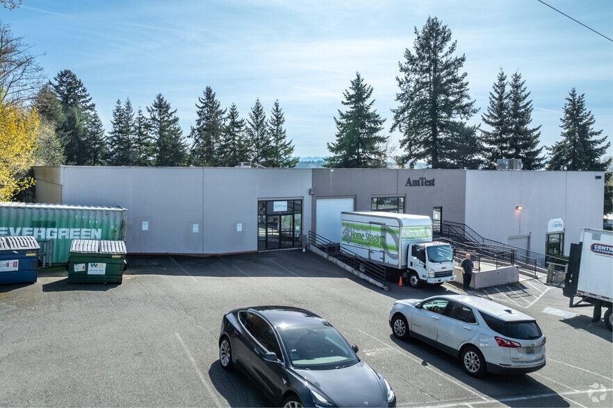More Photos Of 13536 NE 126th Pl, Kirkland Industrial For Sale
