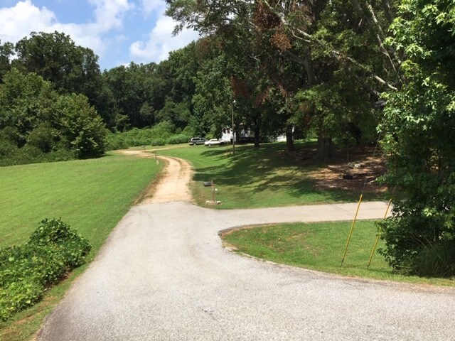 More Photos Of 3638 Thurmon Tanner Pkwy, Oakwood Land For Sale