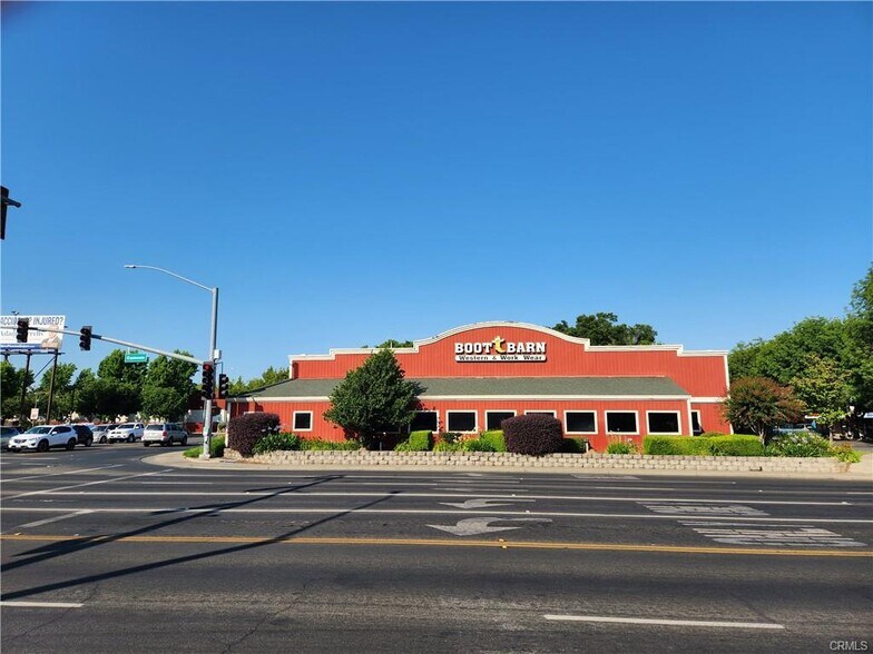 More Photos Of 2539 Esplanade Rd, Chico Freestanding For Lease