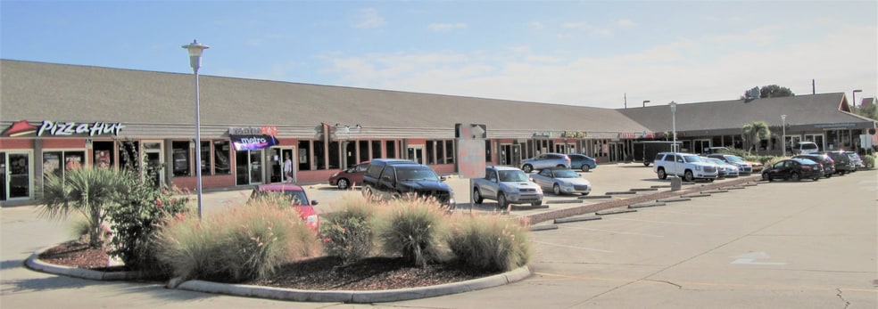 More Photos Of 1720 S McCall Rd, Englewood Unknown For Lease