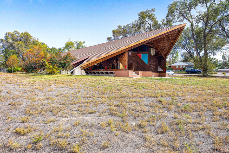 More Photos Of 1003 Liberty Ln, Pueblo Religious Facility For Sale