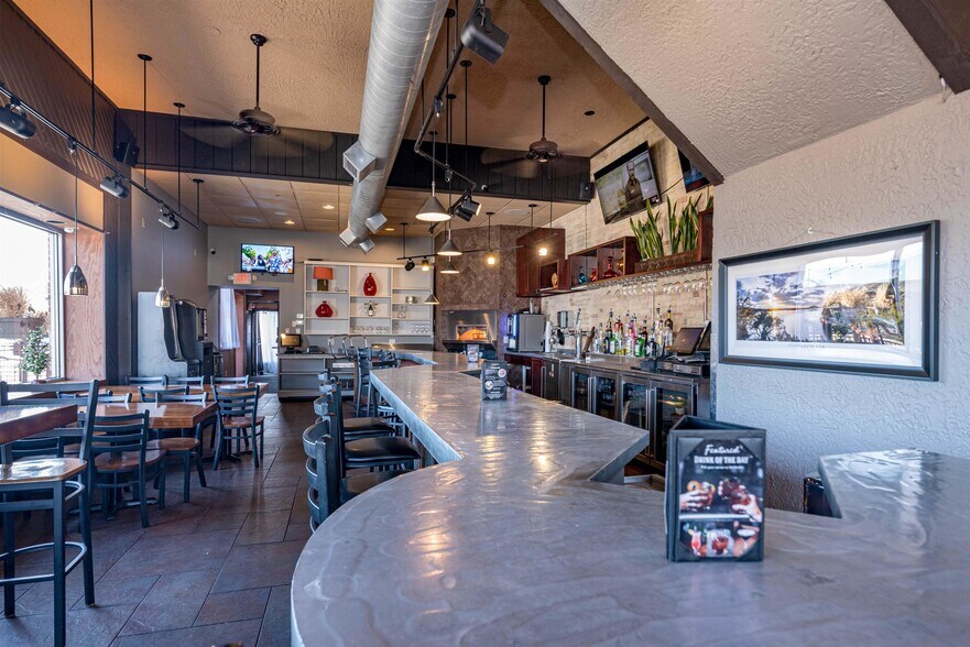 More Photos Of 232 Broadway, Wisconsin Dells Bar For Sale