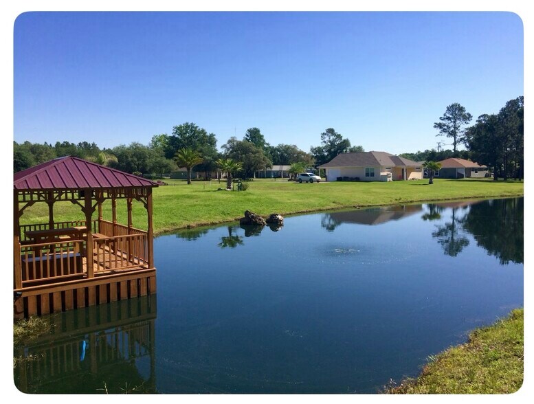 More Photos Of 100 Pilothouse Ct, Palatka Multifamily For Sale