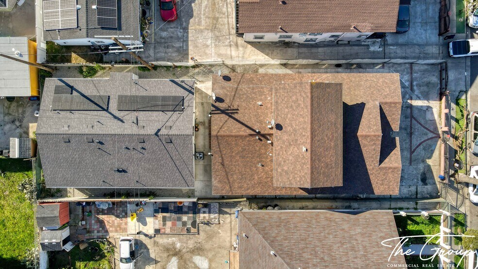 More Photos Of 856 W 47th St, Los Angeles Multifamily For Sale