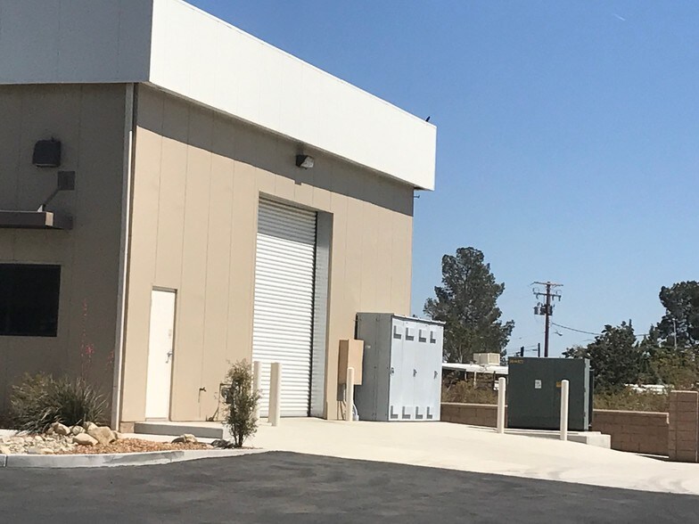 More Photos Of 10653 G Ave, Hesperia Service For Lease