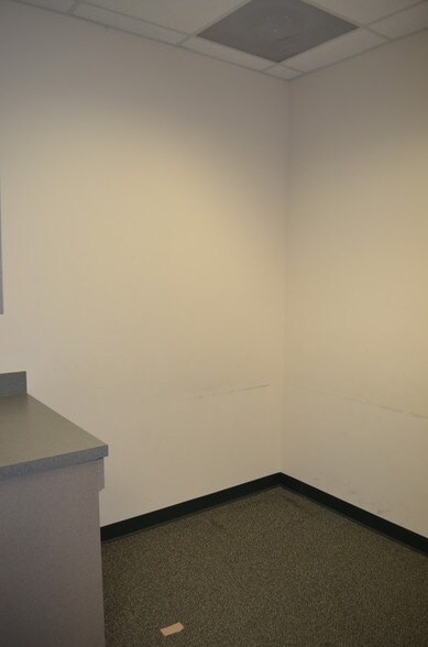 More Photos Of 10 William Pope Dr, Bluffton Medical For Lease