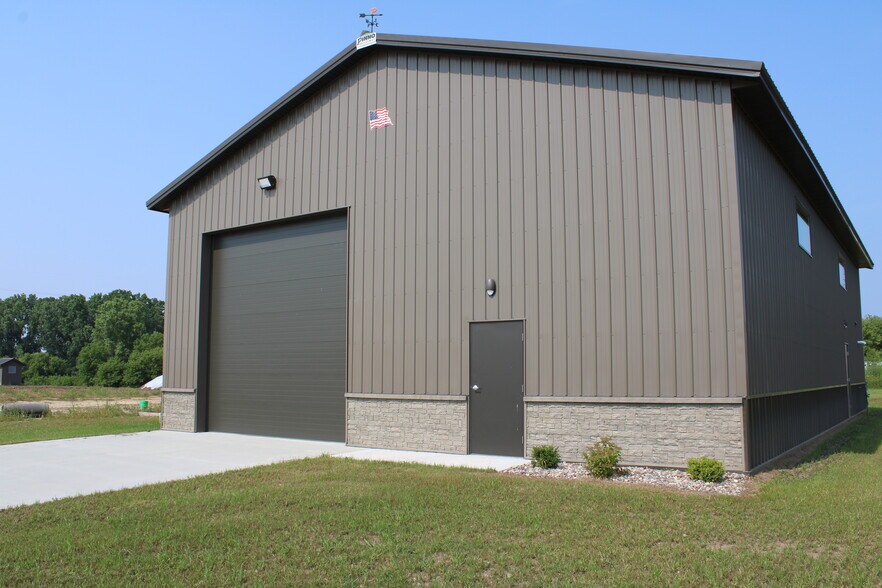 Primary Photo Of N5016 County Road V, Fond Du Lac Self Storage For Sale
