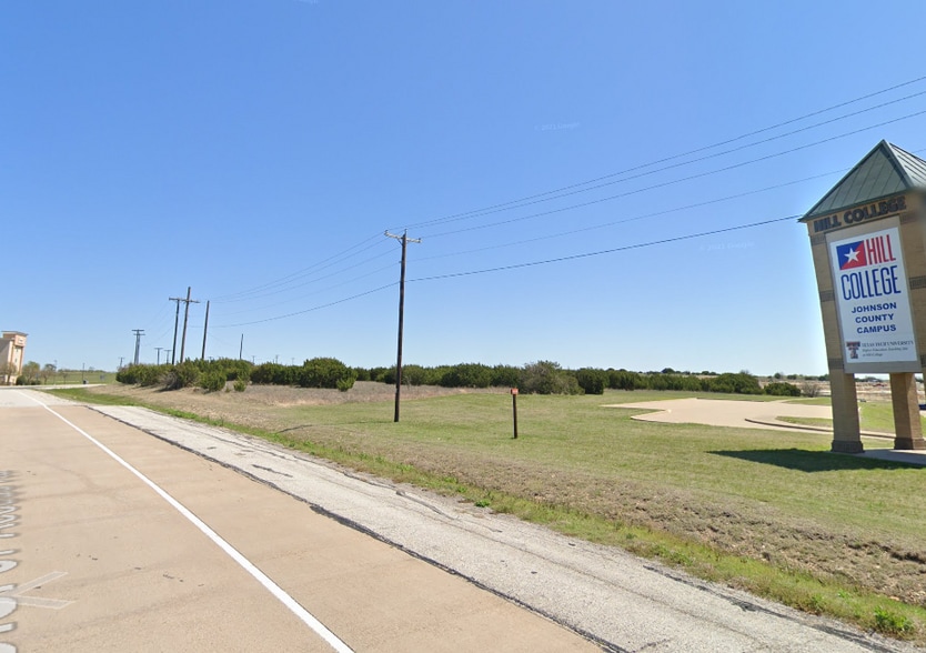 More Photos Of 1991 W Henderson St, Cleburne Land For Sale
