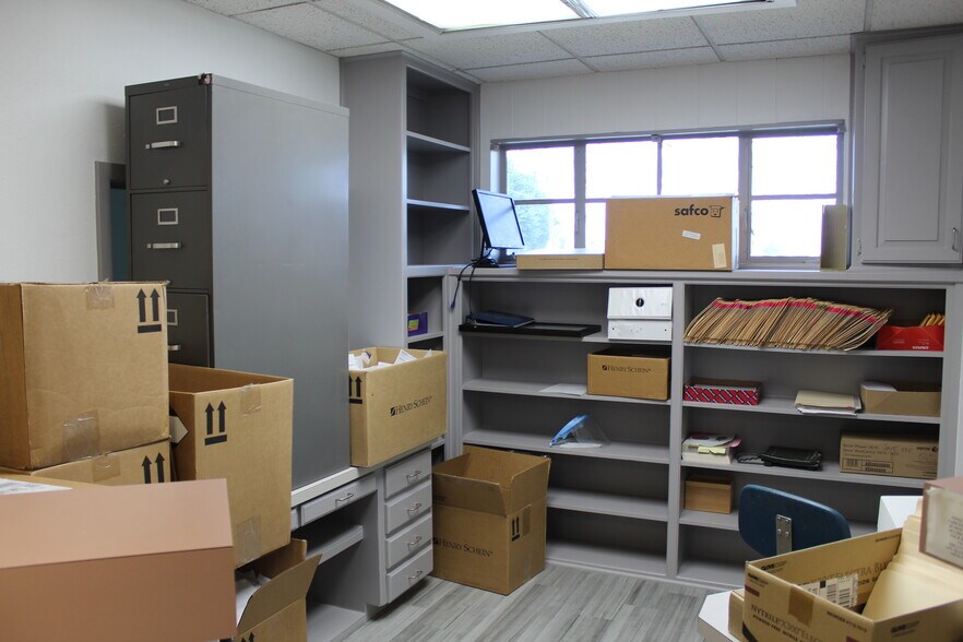 More Photos Of 425-427 S Summit Ave, Fort Worth Medical For Lease