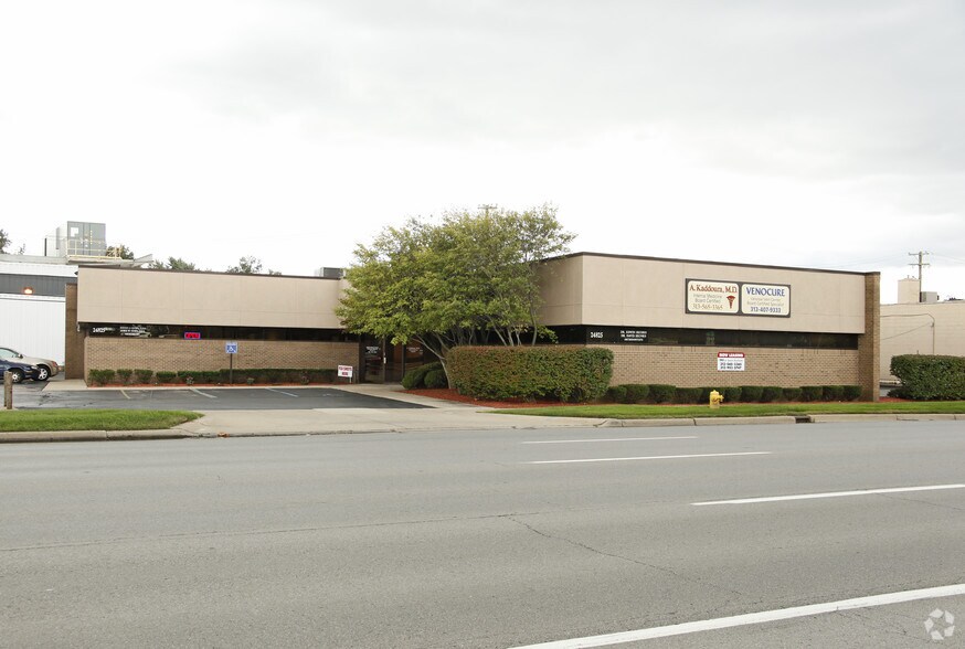 Primary Photo Of 24825 Michigan Ave, Dearborn Office For Lease