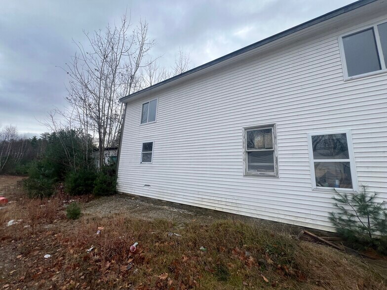 More Photos Of 171 Pine River Rd, Effingham Hospitality For Sale