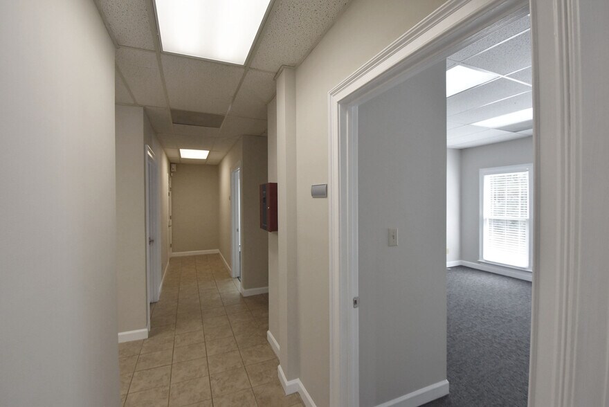 More Photos Of 116 Peachtree Ct, Peachtree City Medical For Lease